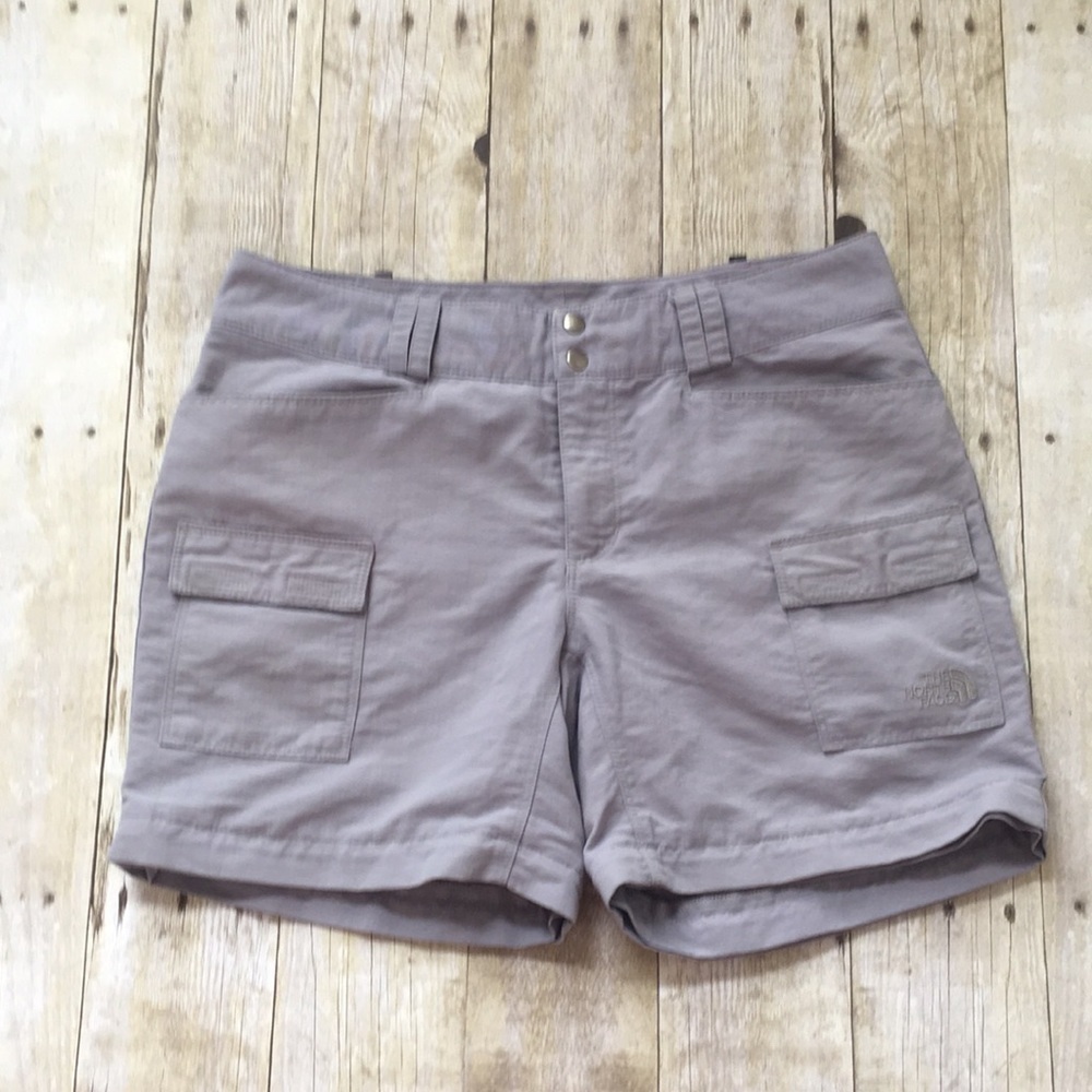 The North Face Paramount Valley Shorts